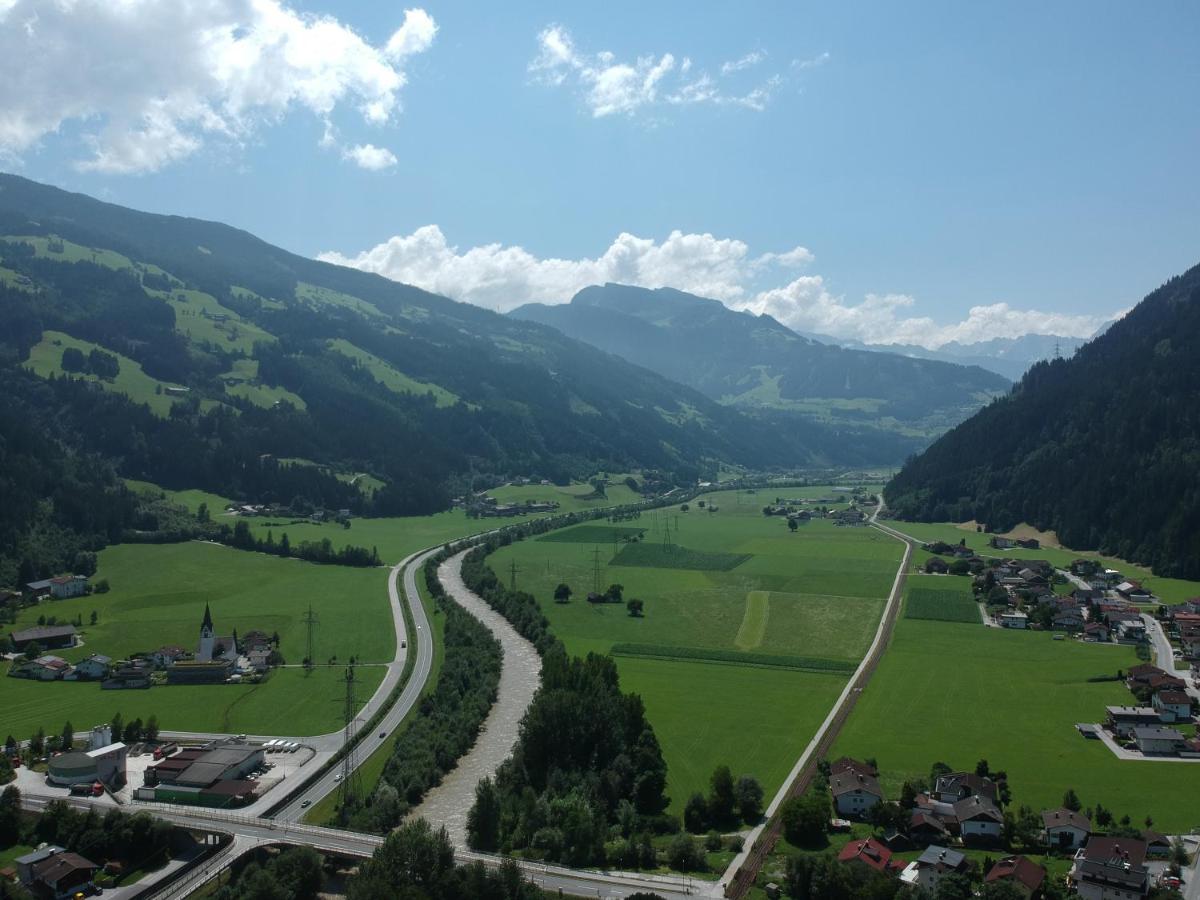 Gasthof Zum Lowen Aschau Im Zillertal Exteriör bild