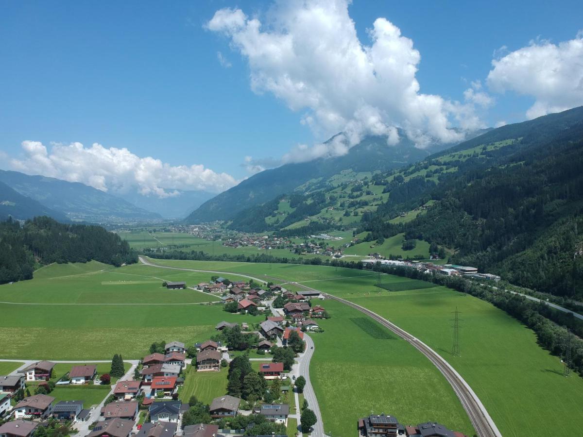 Gasthof Zum Lowen Aschau Im Zillertal Exteriör bild